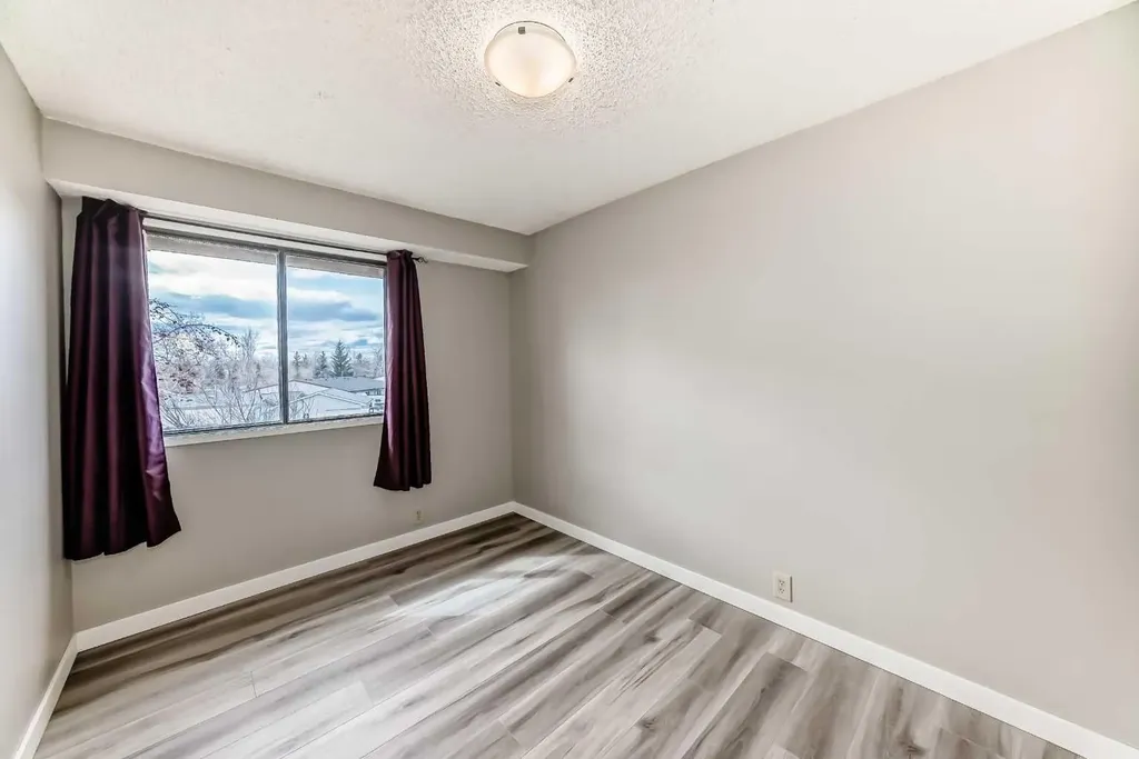 6909 Ranchero Road NW Calgary AB T3G 1J6