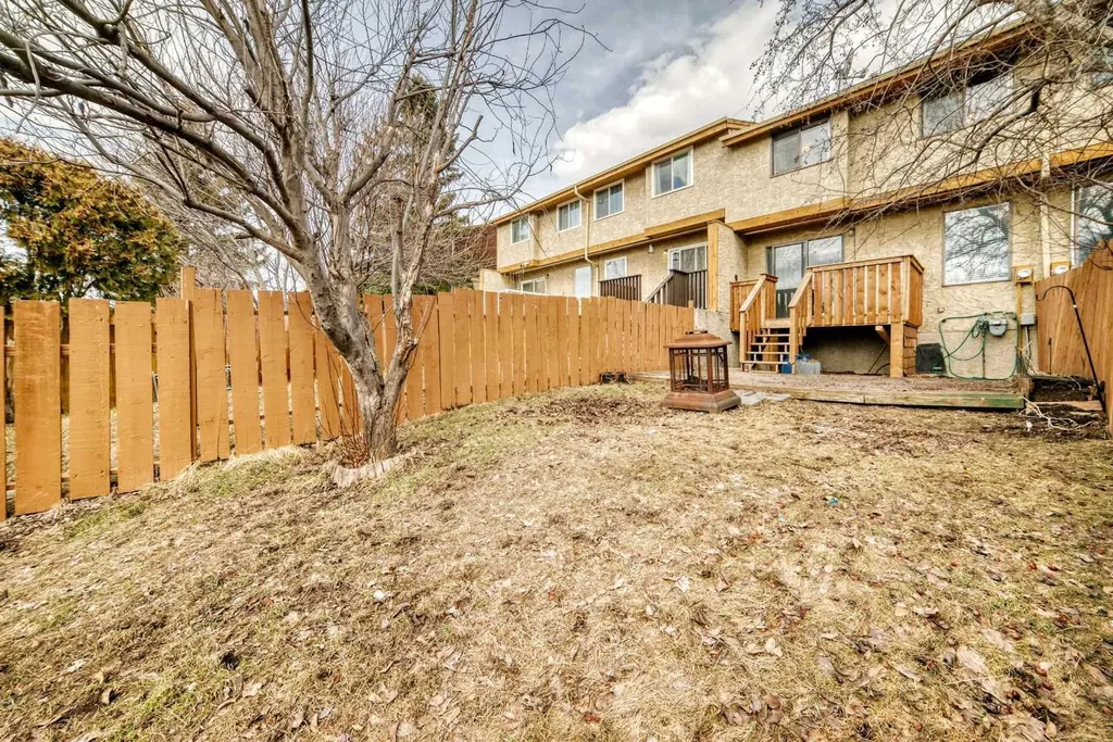 6909 Ranchero Road NW Calgary AB T3G 1J6
