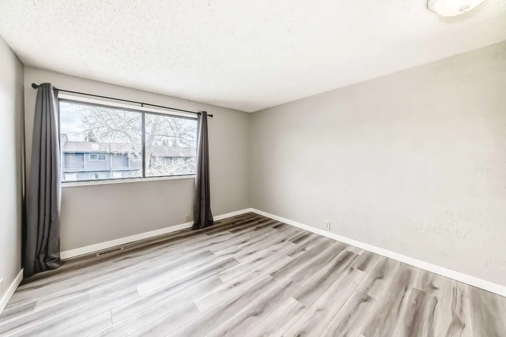 6909 Ranchero Road NW Calgary AB T3G 1J6