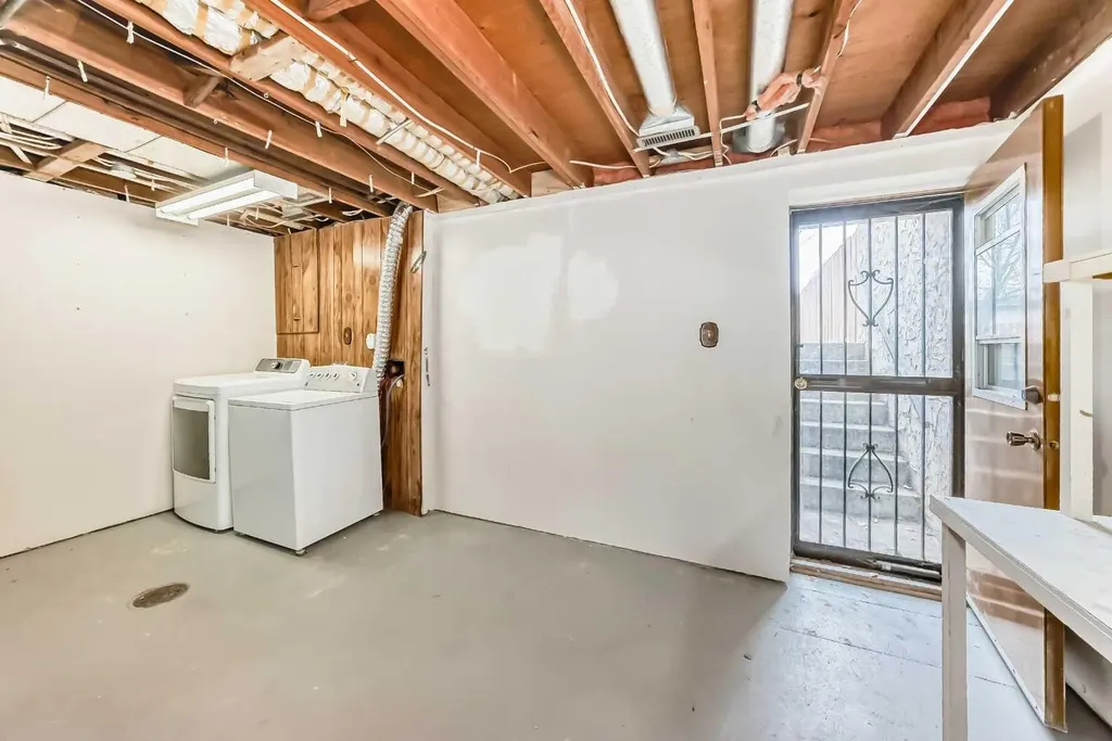 6909 Ranchero Road NW Calgary AB T3G 1J6