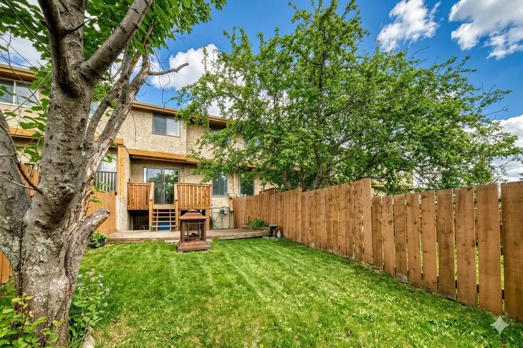 6909 Ranchero Road NW Calgary AB T3G 1J6