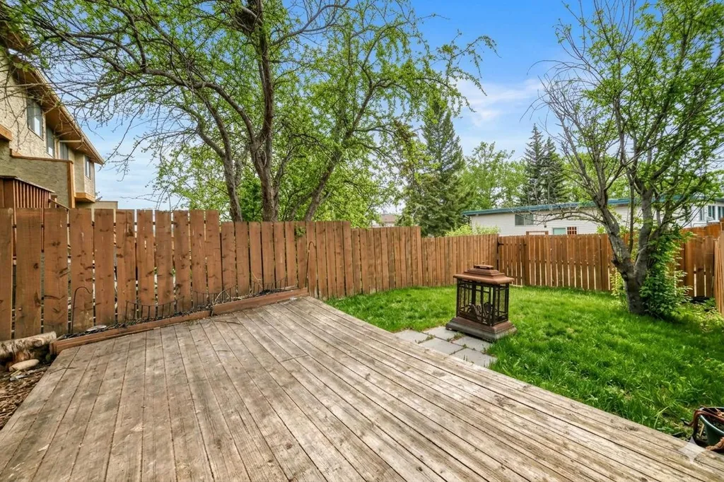 6909 Ranchero Road NW Calgary AB T3G 1J6