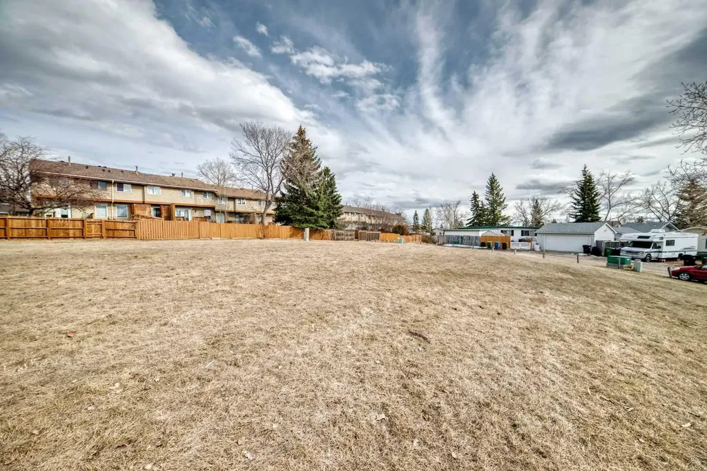 6909 Ranchero Road NW Calgary AB T3G 1J6
