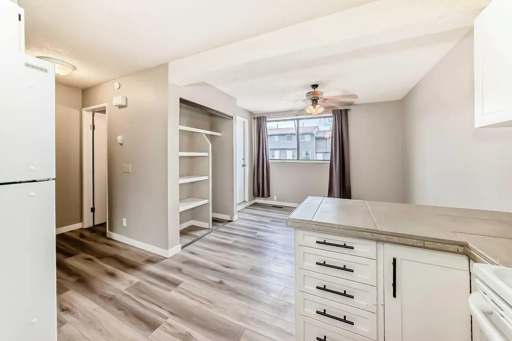 6909 Ranchero Road NW Calgary AB T3G 1J6