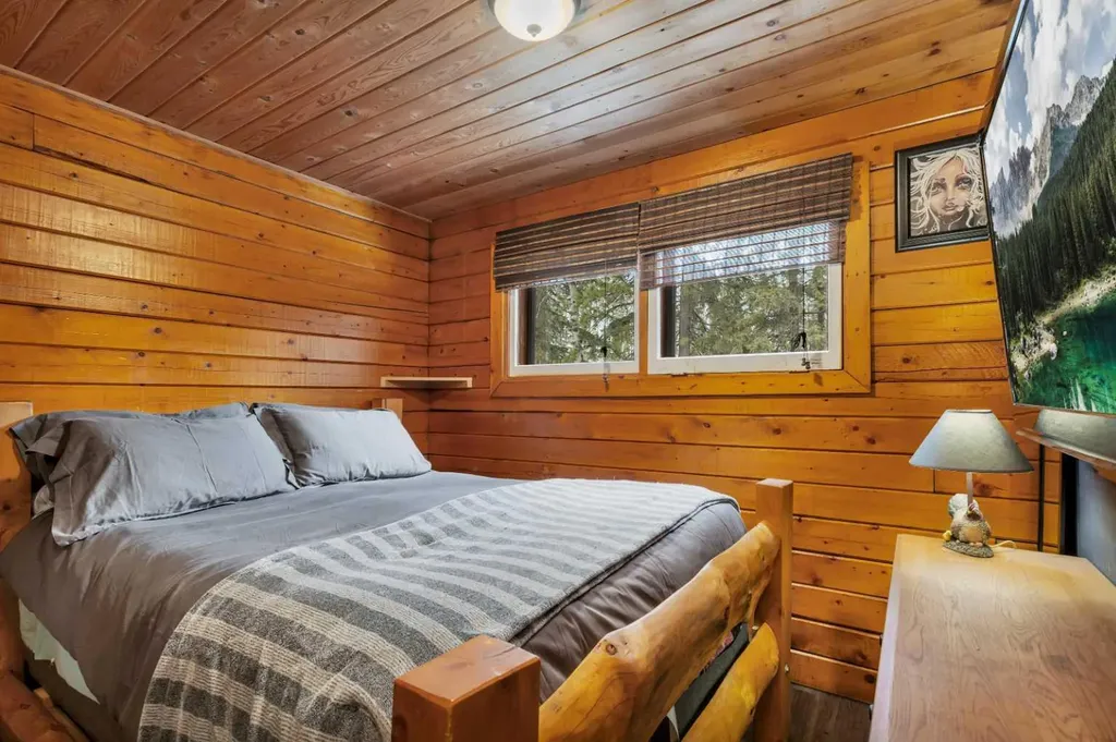 30 Mountainview Road Rural Clearwater County AB T4T 2A4