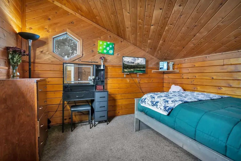 30 Mountainview Road Rural Clearwater County AB T4T 2A4
