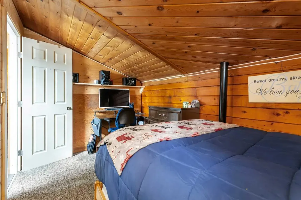 30 Mountainview Road Rural Clearwater County AB T4T 2A4