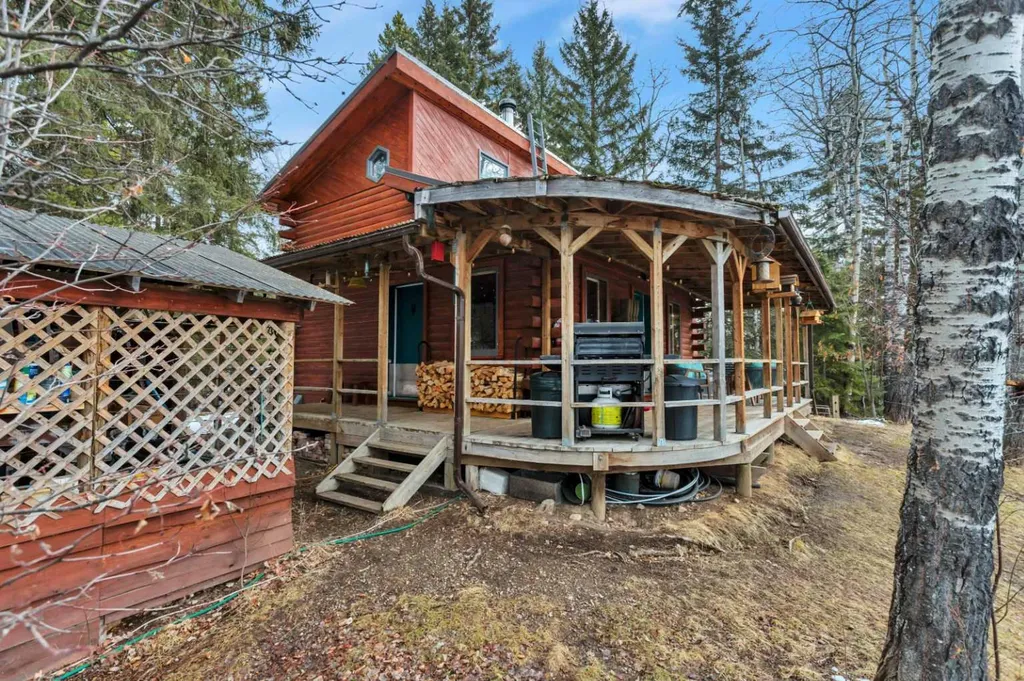 30 Mountainview Road Rural Clearwater County AB T4T 2A4