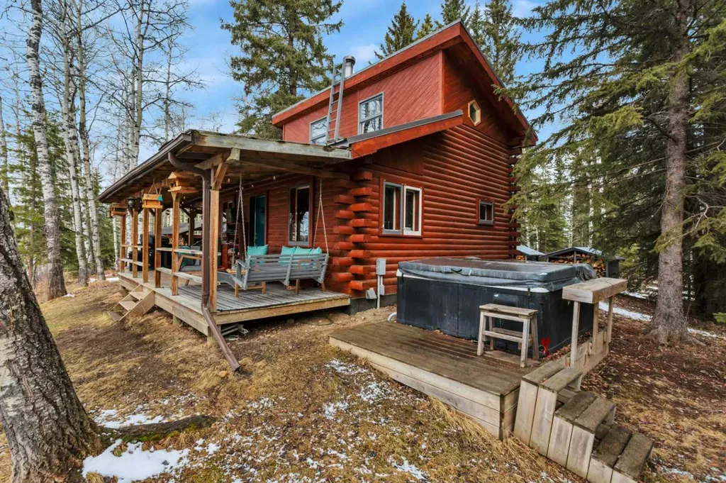 30 Mountainview Road Rural Clearwater County AB T4T 2A4