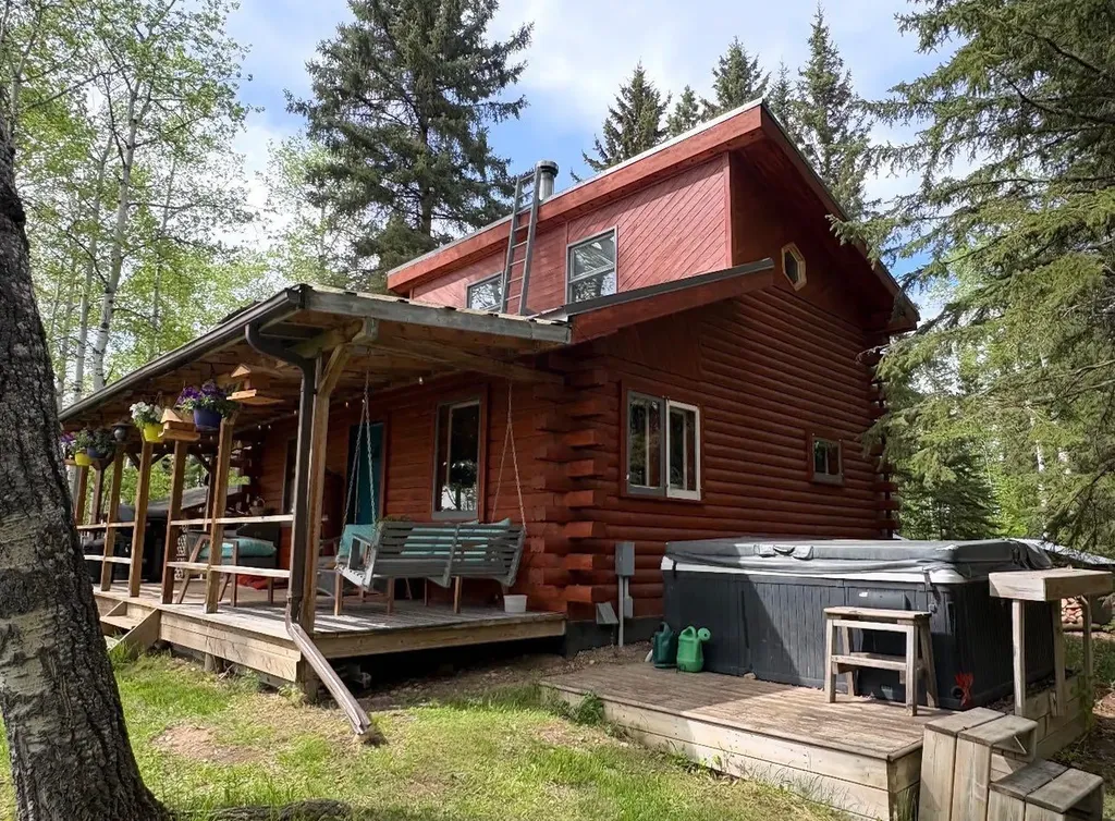 30 Mountainview Road Rural Clearwater County AB T4T 2A4