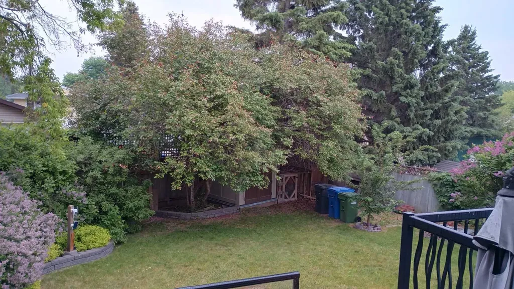 44 Norwest Close Red Deer AB T4P2A2