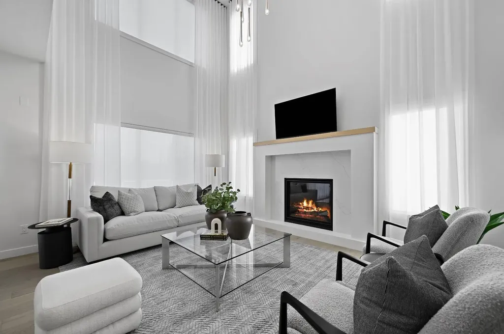 6 Westland Park SW Calgary AB T3H 0W1