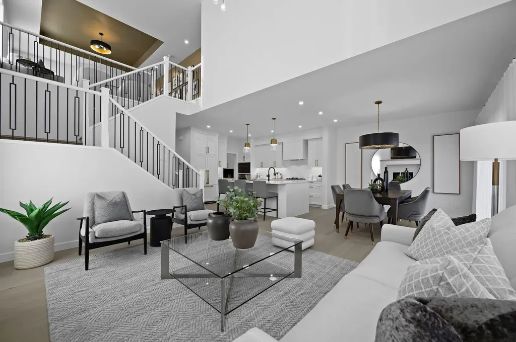 6 Westland Park SW Calgary AB T3H 0W1