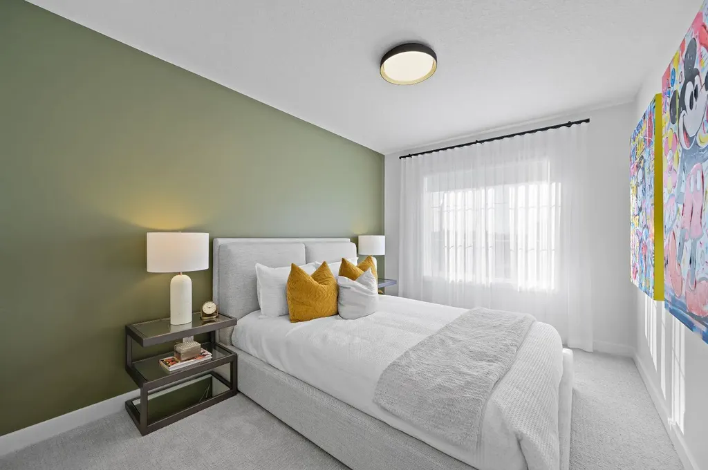 6 Westland Park SW Calgary AB T3H 0W1