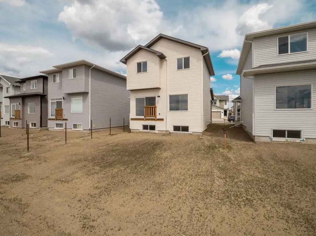 250 Caribou Way N Lethbridge AB T1H7J7