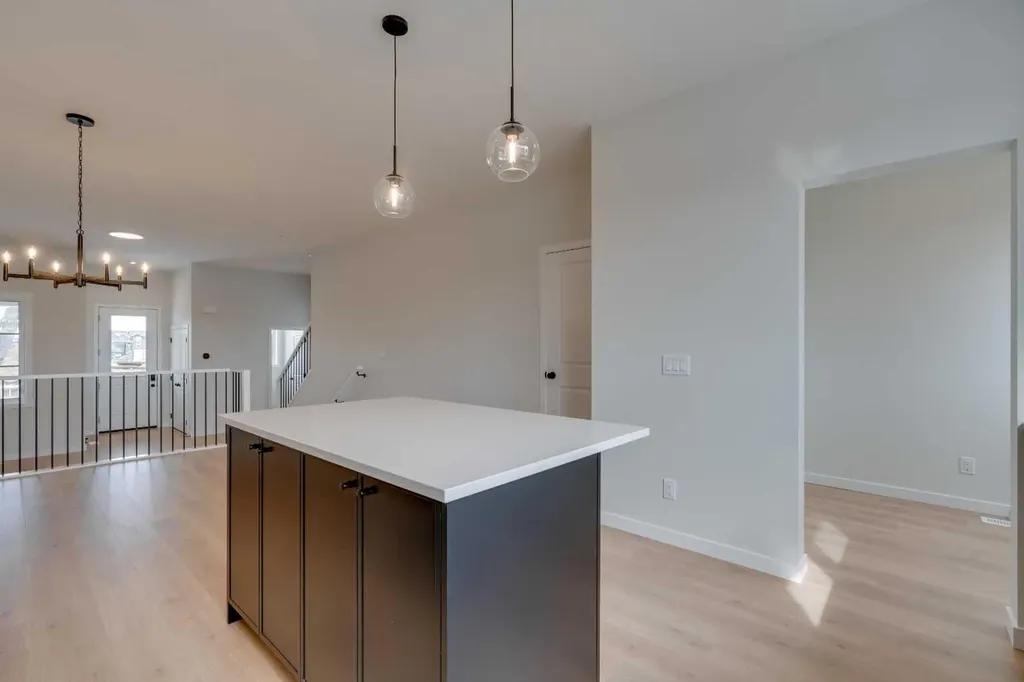 1273 Creekview Drive SW Calgary AB T2X 5Y7