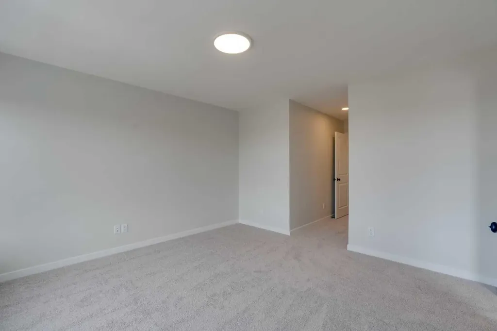 1273 Creekview Drive SW Calgary AB T2X 5Y7