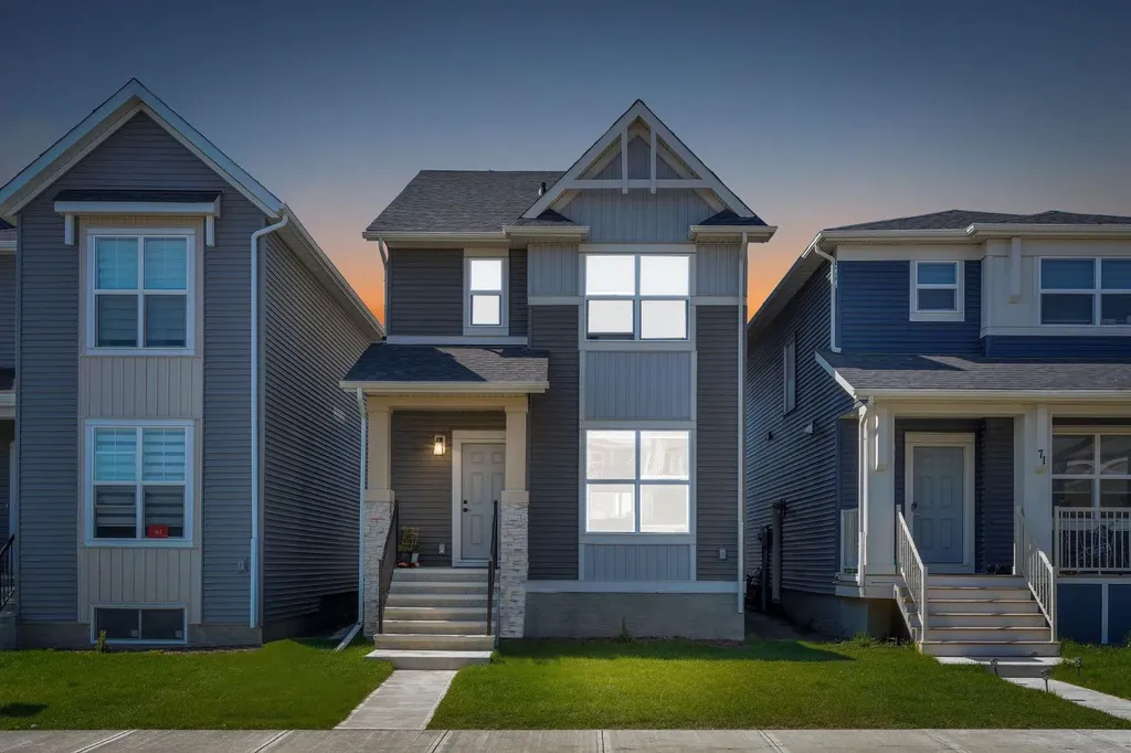 67 Corner Glen Gardens NE Calgary AB T3N2L3