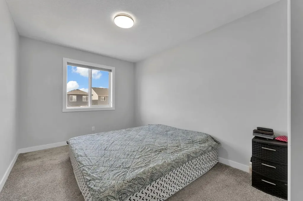 67 Corner Glen Gardens NE Calgary AB T3N2L3