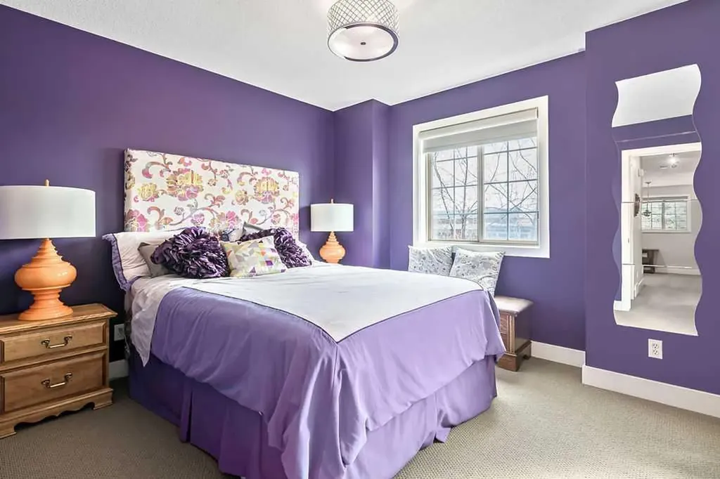 6 Scarpe Drive SW Calgary AB T2T 6P2