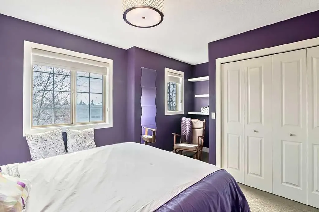 6 Scarpe Drive SW Calgary AB T2T 6P2