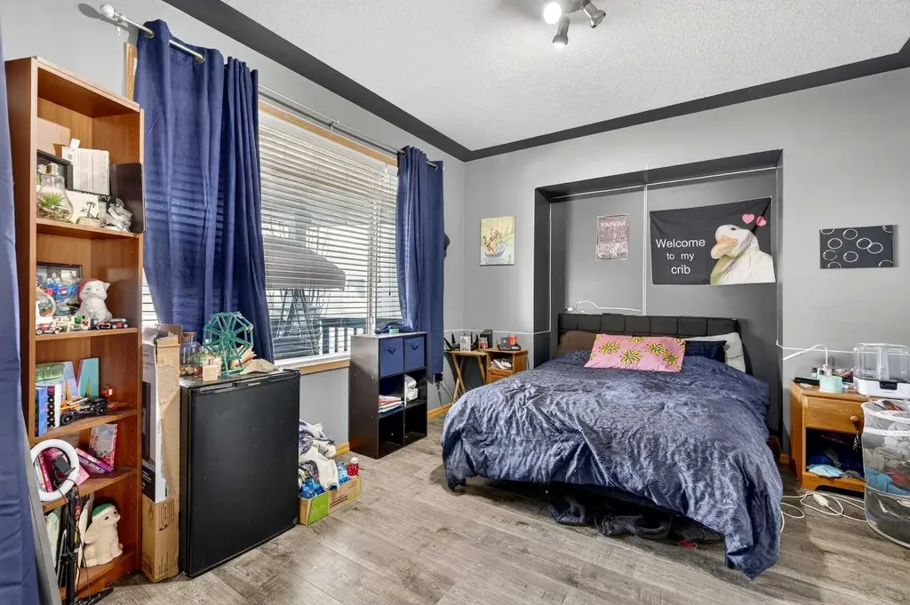 765 Qualicum Beach Bay Chestermere AB T1X1J1