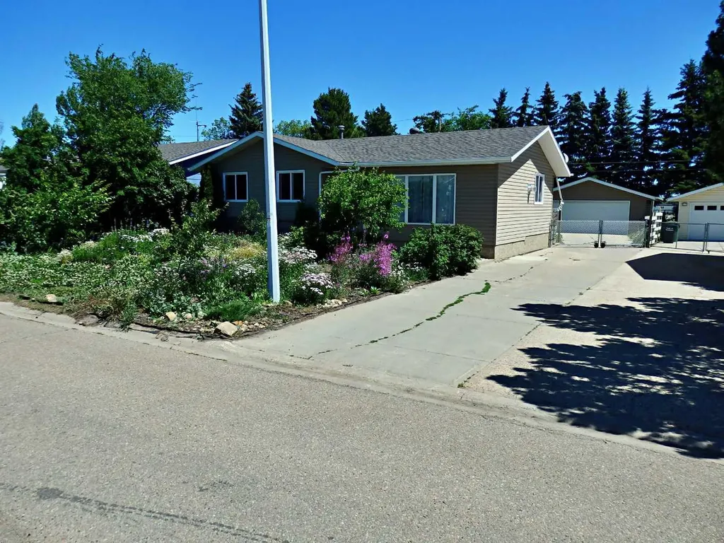 4812 Airport Drive Vermilion AB T9X 1P2