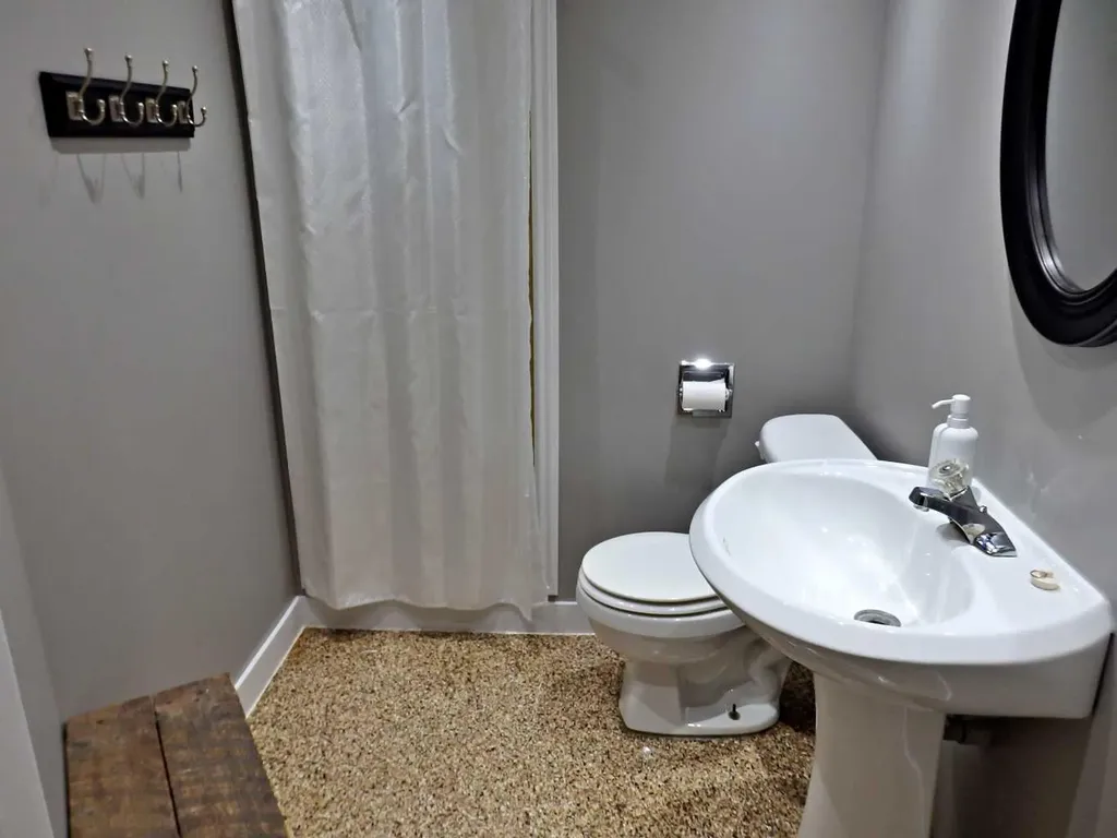 4812 Airport Drive Vermilion AB T9X 1P2