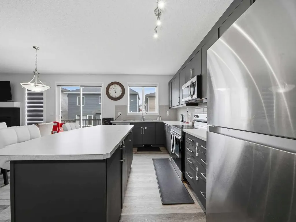 62 Yorkstone Heath SW Calgary AB T2X 4K5