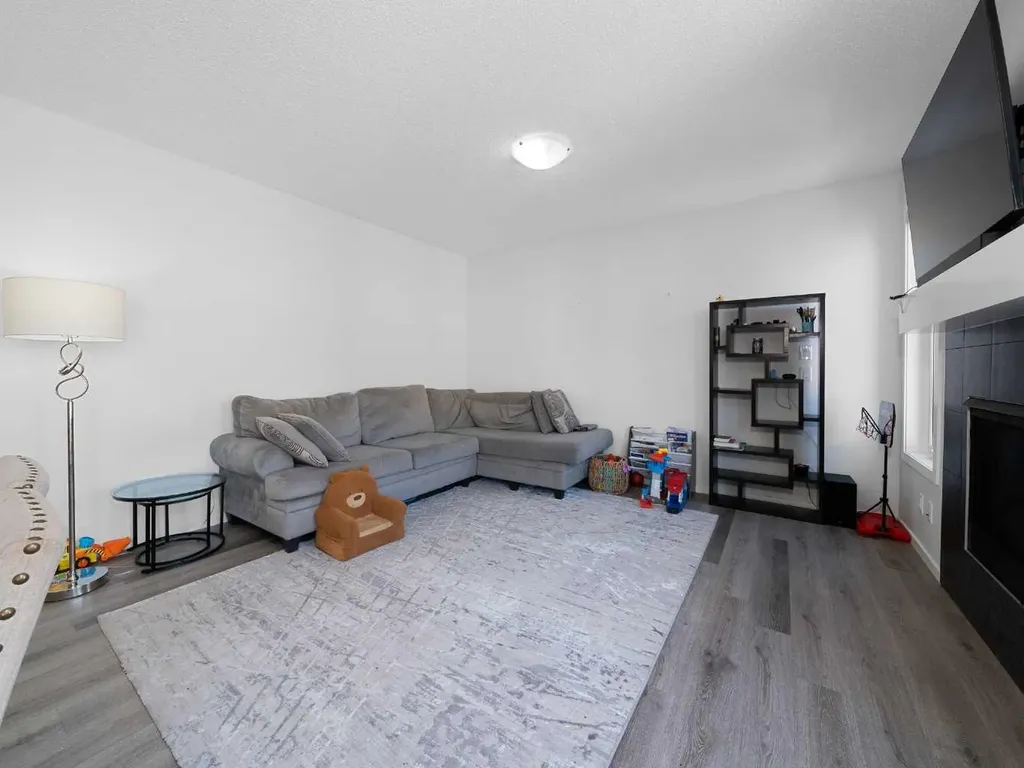62 Yorkstone Heath SW Calgary AB T2X 4K5