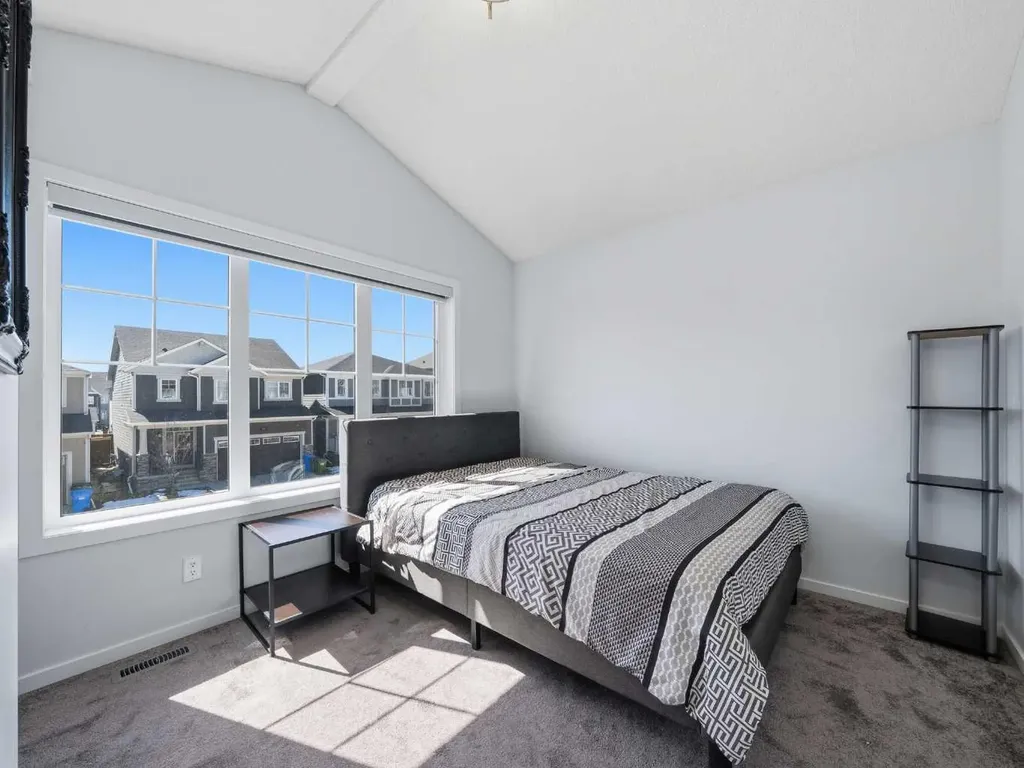 62 Yorkstone Heath SW Calgary AB T2X 4K5