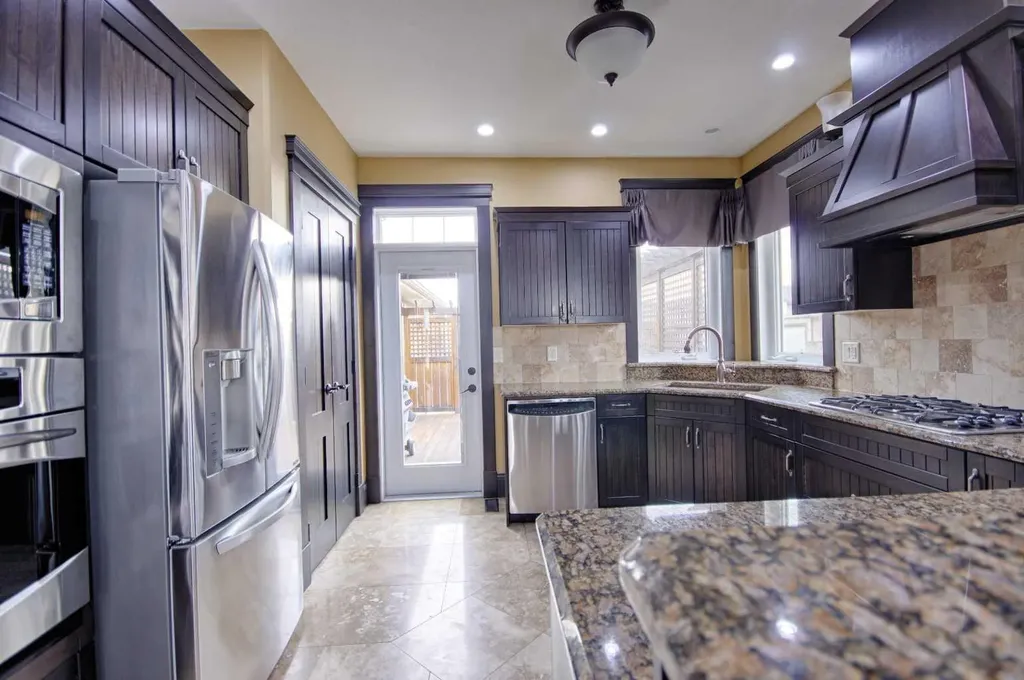 226 Riverstone Boulevard W Lethbridge AB T1K 5P3