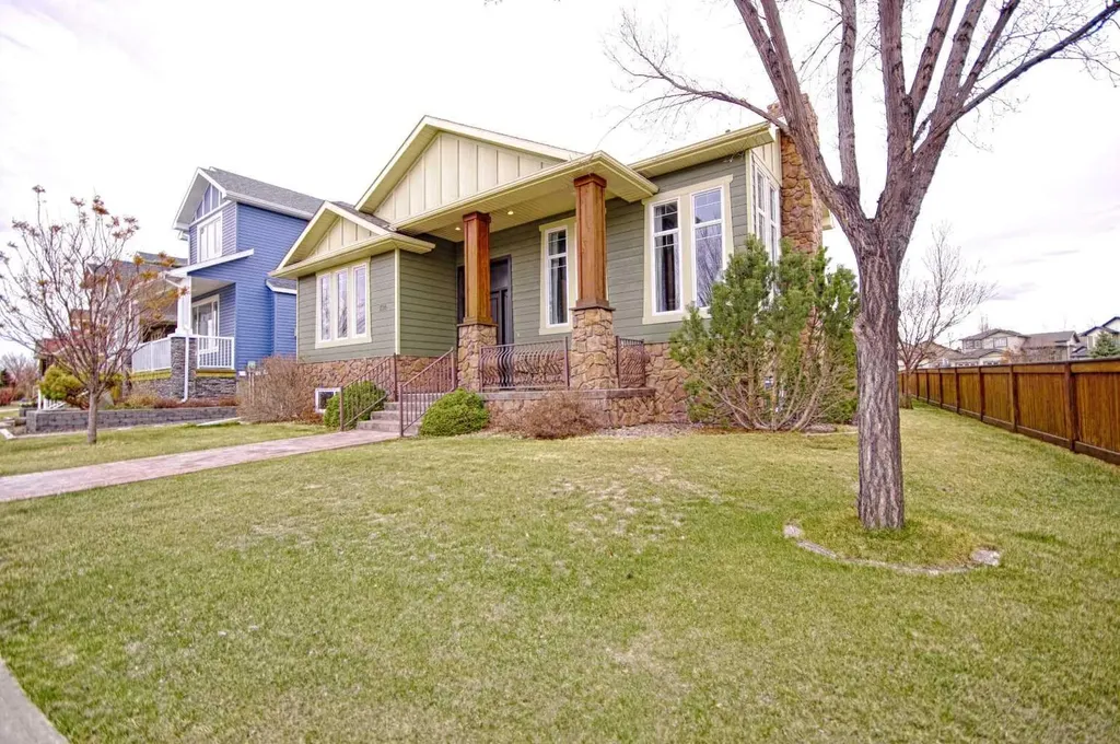 226 Riverstone Boulevard W Lethbridge AB T1K 5P3