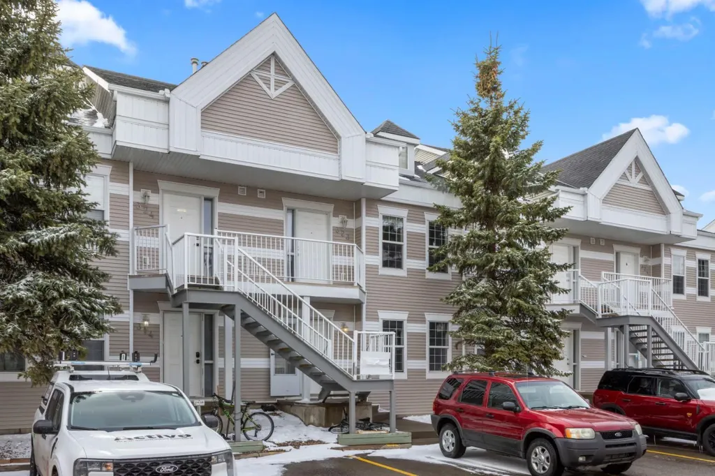 103 Strathaven Drive Strathmore AB T1P 1W3