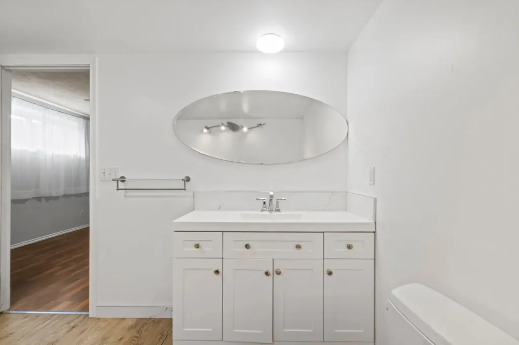 103 Strathaven Drive Strathmore AB T1P 1W3