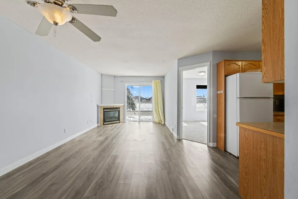 103 Strathaven Drive Strathmore AB T1P 1W3