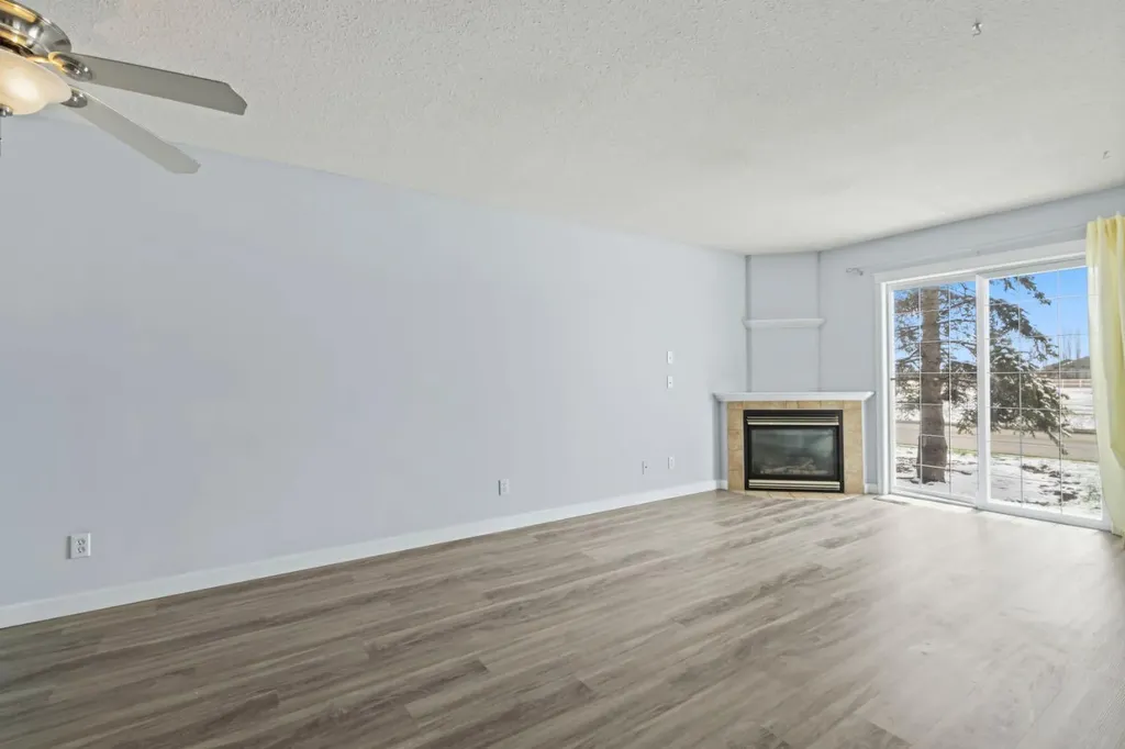 103 Strathaven Drive Strathmore AB T1P 1W3