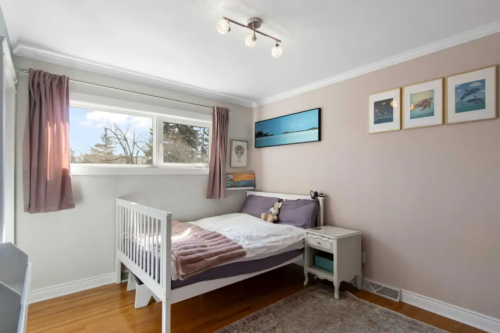 656 Willow Brook Drive SE Calgary AB T2J 1N8