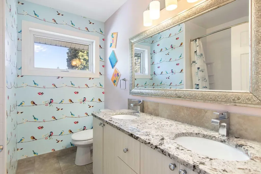 656 Willow Brook Drive SE Calgary AB T2J 1N8