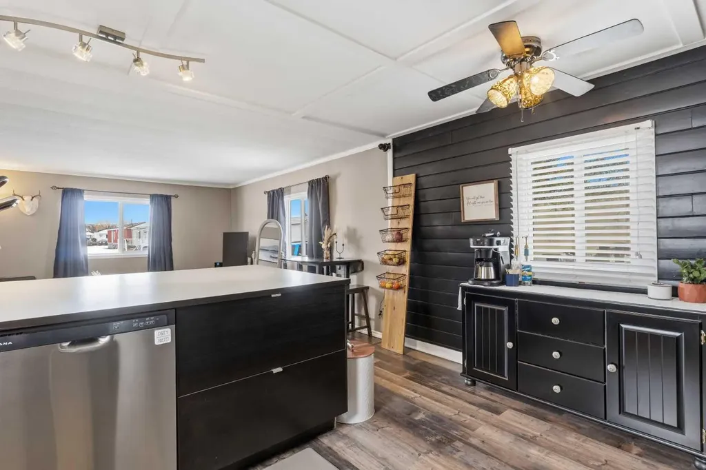 156 River Valley Estates Whitecourt AB T7S 1K2