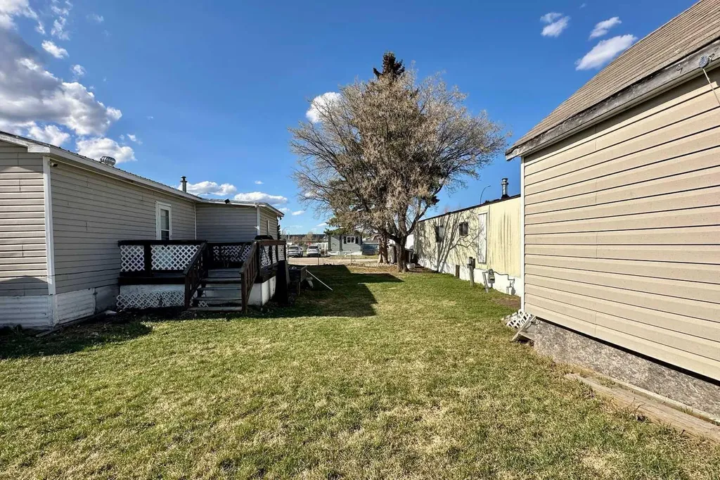 156 River Valley Estates Whitecourt AB T7S 1K2