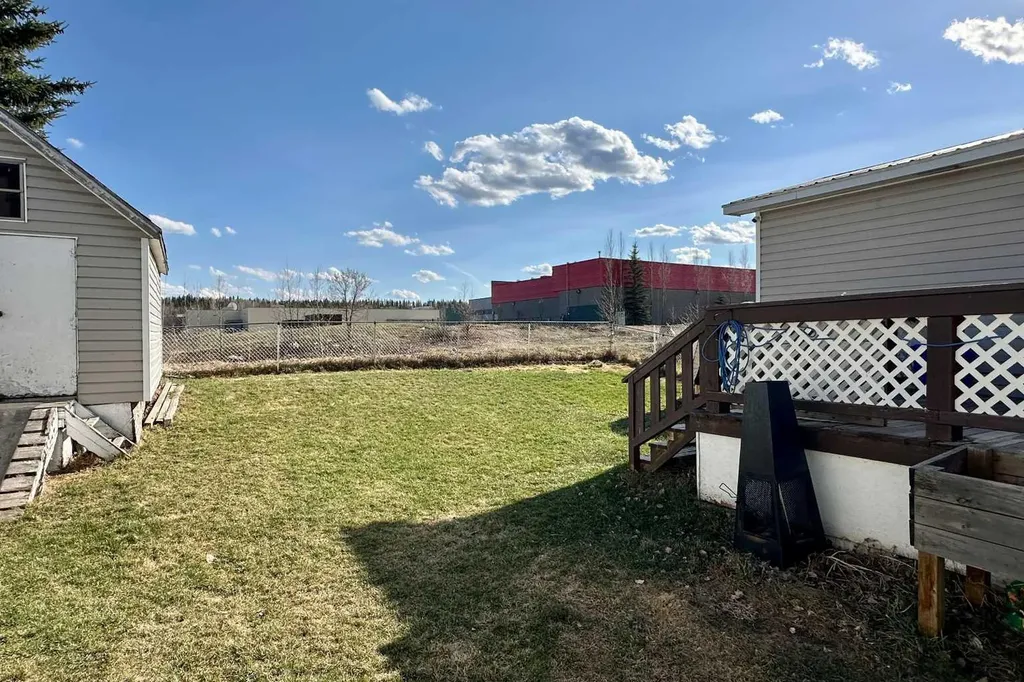 156 River Valley Estates Whitecourt AB T7S 1K2