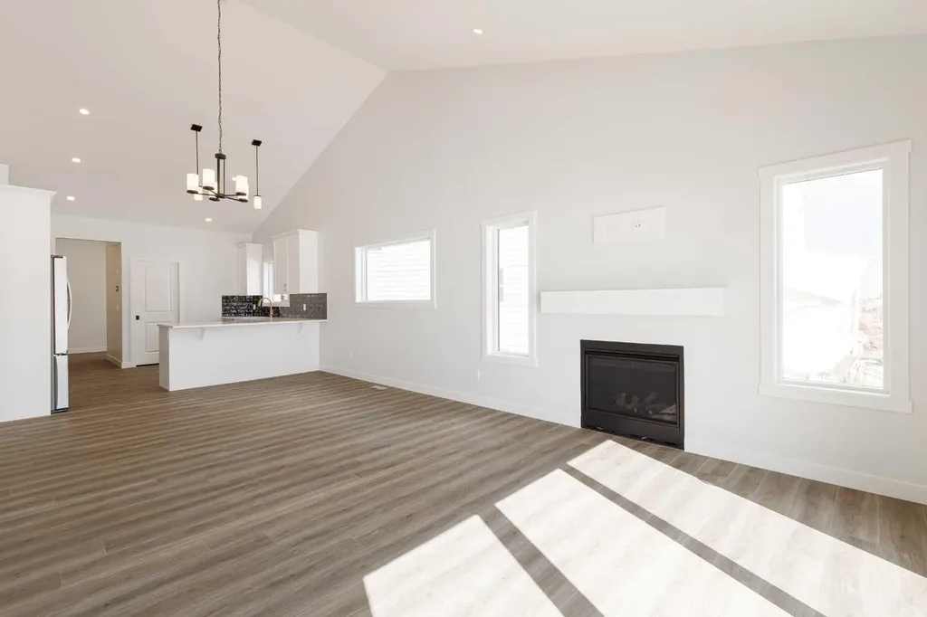 125 Monarch Bend Rural Rocky View County AB T3Z 0K4