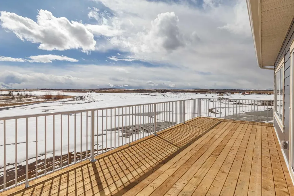 125 Monarch Bend Rural Rocky View County AB T3Z 0K4