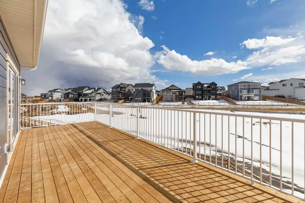 125 Monarch Bend Rural Rocky View County AB T3Z 0K4