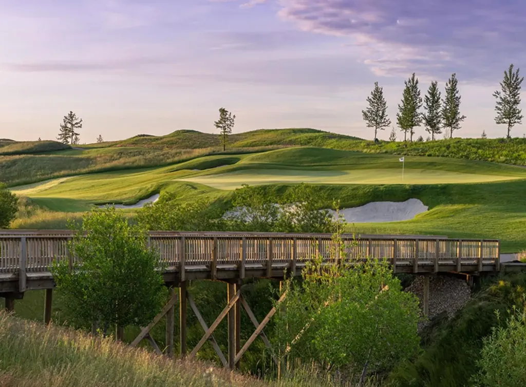 125 Monarch Bend Rural Rocky View County AB T3Z 0K4
