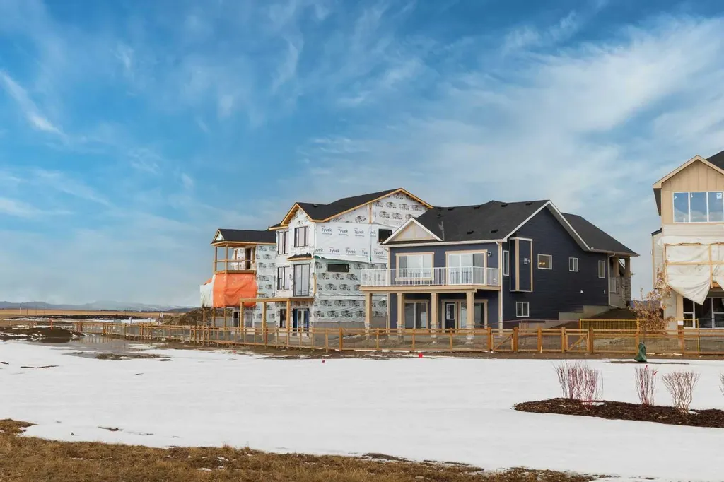 125 Monarch Bend Rural Rocky View County AB T3Z 0K4