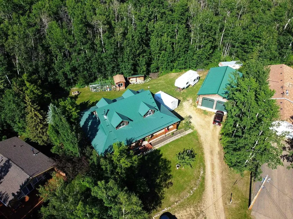 1314 Cottonwood Close Sunbreaker Cove AB T0C0J0