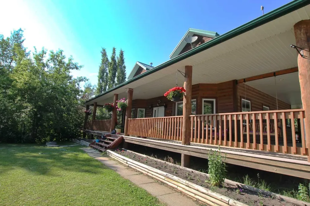 1314 Cottonwood Close Sunbreaker Cove AB T0C0J0
