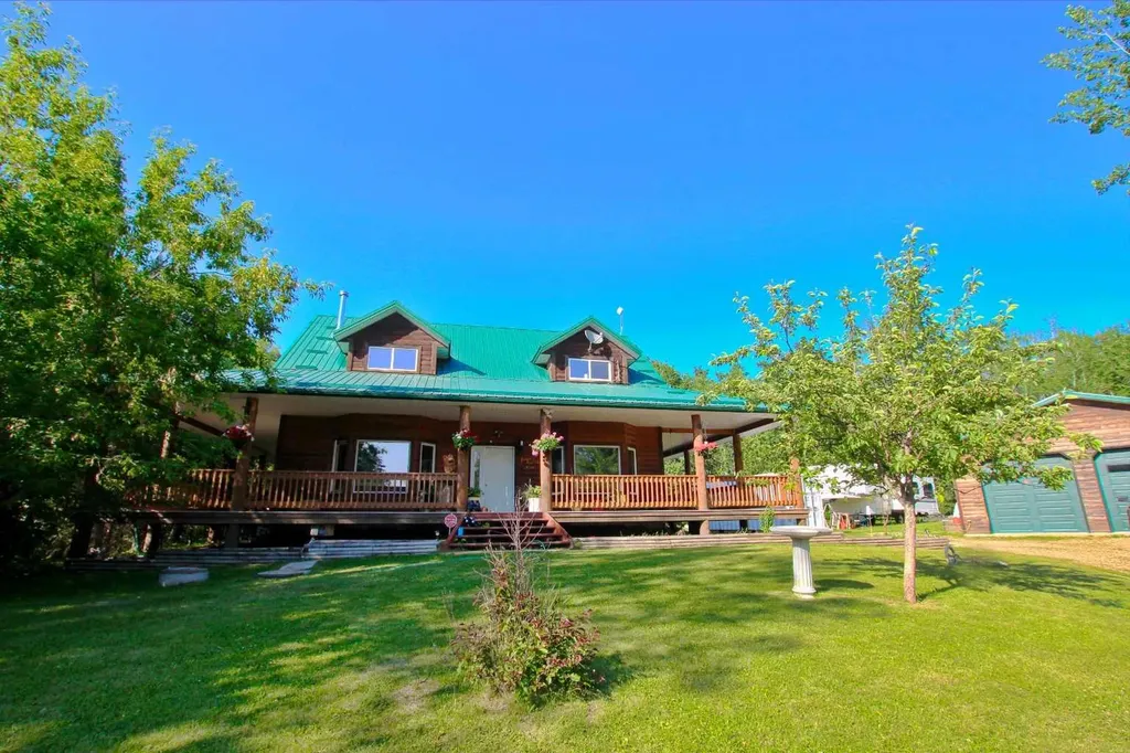 1314 Cottonwood Close Sunbreaker Cove AB T0C0J0